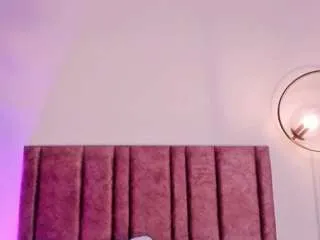 Freechat jupiterfox on CamSoda