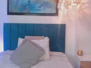 Freechat jupiterfox on CamSoda