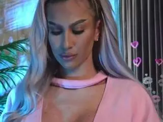 Freechat karlabart on CamSoda