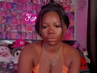 Offline karliekayozz on CamSoda