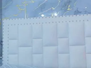 kinkyhousewifee on CamSoda