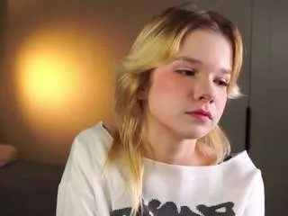 lavernkillen — Make my pussy burn [25 tokens remaining]