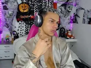 Freechat leonardprice1 on CamSoda