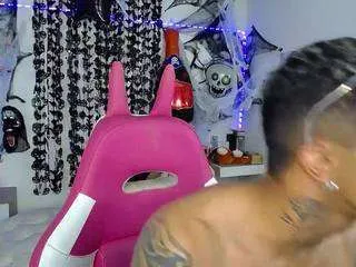 Freechat leonardprice1 on CamSoda