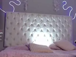 lily-beet — lying legs up naked [Multi Goal]