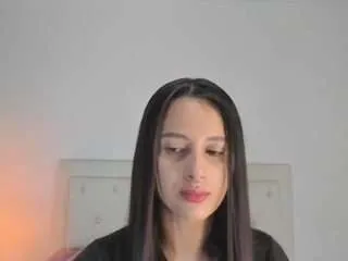 Freechat lizzafox on CamSoda