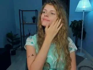 lornaeddy — I want to run my finger over my pretty lips close to the camera [70 tokens remaining]