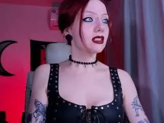 Offline m1ss-eva on CamSoda