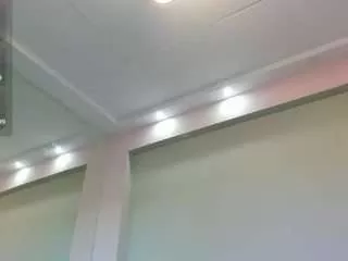 Offline maya-hellen on CamSoda