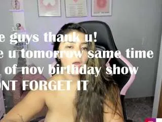 melaanyluckk — jump boobs [Multi Goal]