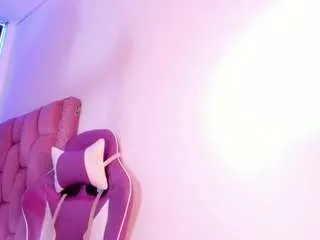 Freechat mia-duarte-1 on CamSoda