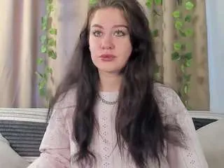 Freechat miakhallirae on CamSoda