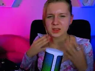 misa-angel — show panties [100 tokens remaining]