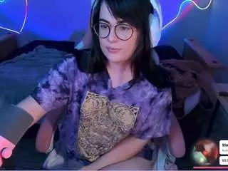 Offline missblaire on CamSoda