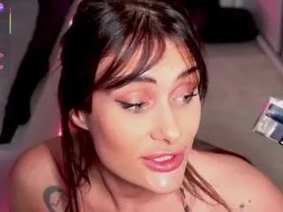 Offline misslexxxii01 on CamSoda