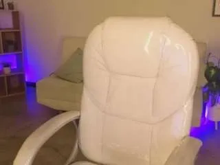 Offline niicole-fox2 on CamSoda