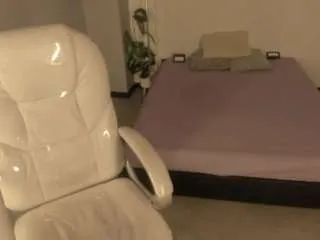 Offline niicole-fox2 on CamSoda