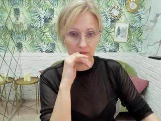 Offline parischerry on CamSoda