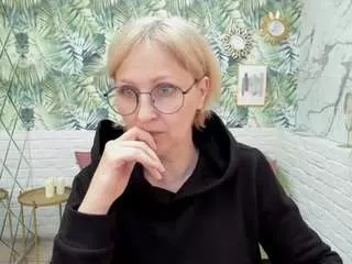 Offline parischerry on CamSoda