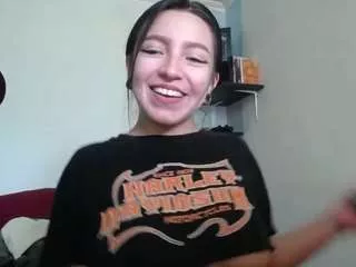 Freechat paulinadelatorre on CamSoda