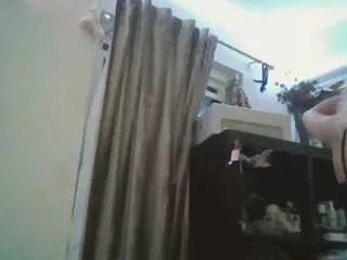 Offline ravebunnyyy on CamSoda