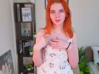 rosamondgroff — Pussy playin until orgasm [500 tokens remaining]