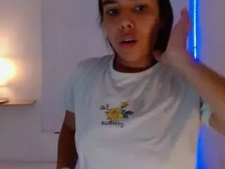 Offline roxy-stone1 on CamSoda