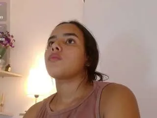 Offline roxy-stone1 on CamSoda