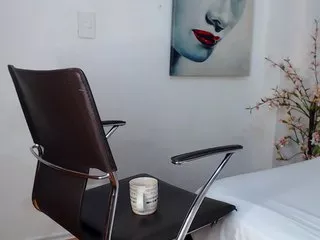 Offline sophie-lawrance on CamSoda