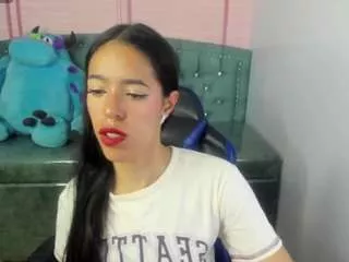 Offline stephania-t on CamSoda