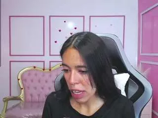 Offline stephania-t on CamSoda