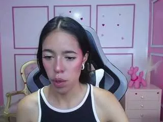 Offline stephania-t on CamSoda