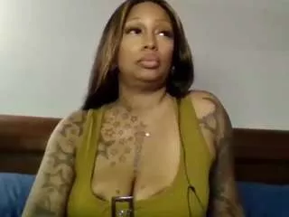 tammygold on CamSoda 