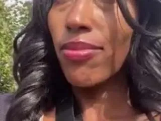 Offline tatiannasweets11 on CamSoda