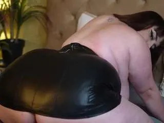 tiffanytrinity on CamSoda 