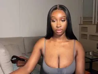 Offline violet6xft on CamSoda