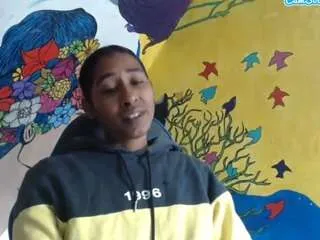 Offline yohatinelly on CamSoda