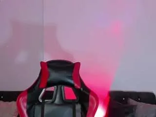 zoee-jackson on CamSoda 