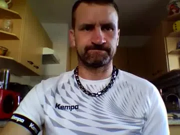 Freechat 20x5cmgermanlongdong on Chaturbate
