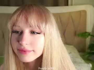 Freechat aameow on Chaturbate