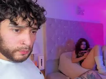 Freechat abbyandchris1 on Chaturbate