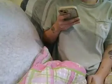 Freechat alliebearx on Chaturbate