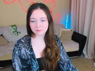 Freechat alluringeyess on Chaturbate