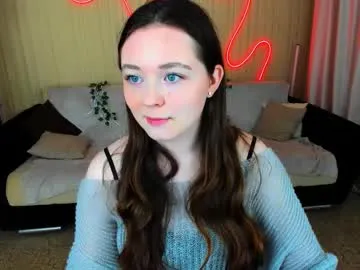 Freechat alluringeyess on Chaturbate