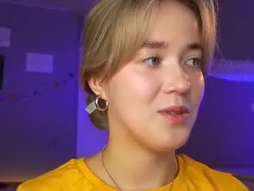 aluntick — GOAL: helloooo everyone! <3 [22 left] #shy #feet #18 #teen #new Shall we have some fun?