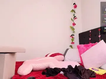 Private amabella_w on Chaturbate