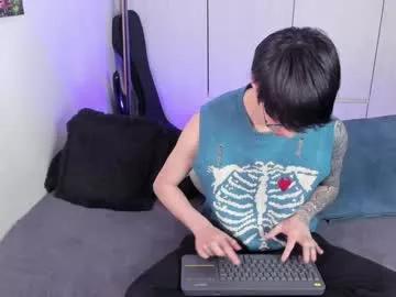 andy_twiink from Chaturbate is Freechat