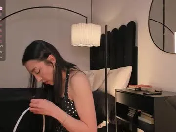Freechat ariana_fitl on Chaturbate