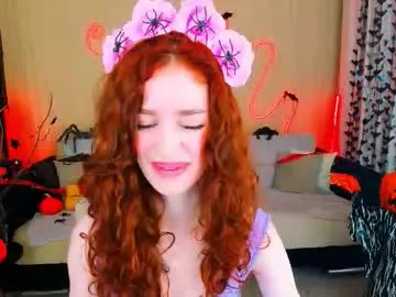 Freechat christinaconteeree on Chaturbate