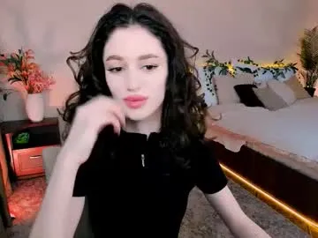 Freechat christinaconteeree on Chaturbate